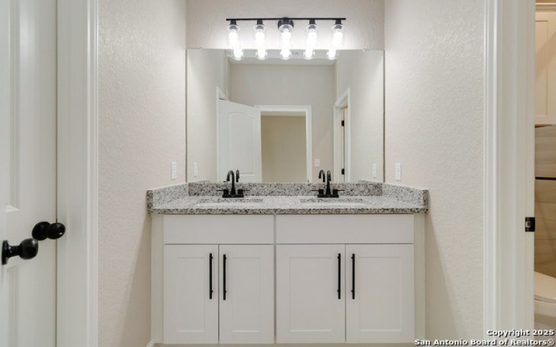 127 Hopi, San Antonio, TX 78211, 4 Bedrooms Bedrooms, ,2 BathroomsBathrooms,Residential,For Sale,127 Hopi,1869295