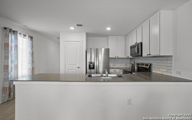 13211 Faxon Pass, San Antonio, TX 78221, 3 Bedrooms Bedrooms, ,2 BathroomsBathrooms,Residential,For Sale,13211 Faxon Pass,1876742