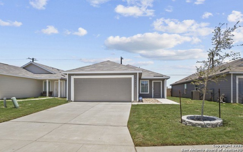 13211 Faxon Pass, San Antonio, TX 78221, 3 Bedrooms Bedrooms, ,2 BathroomsBathrooms,Residential,For Sale,13211 Faxon Pass,1876742