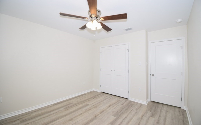 414 E Bay Street, Rockport, TX 78382, 3 Habitaciones Habitaciones , ,2 BañosBaños,Residential,En Venta,414 E Bay Street,448267