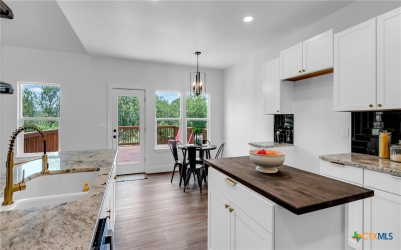 105 Chesterfield Drive, Kingsland, TX 78639, 4 Bedrooms Bedrooms, ,2 BathroomsBathrooms,Residential,For Sale,105 Chesterfield Drive,582704