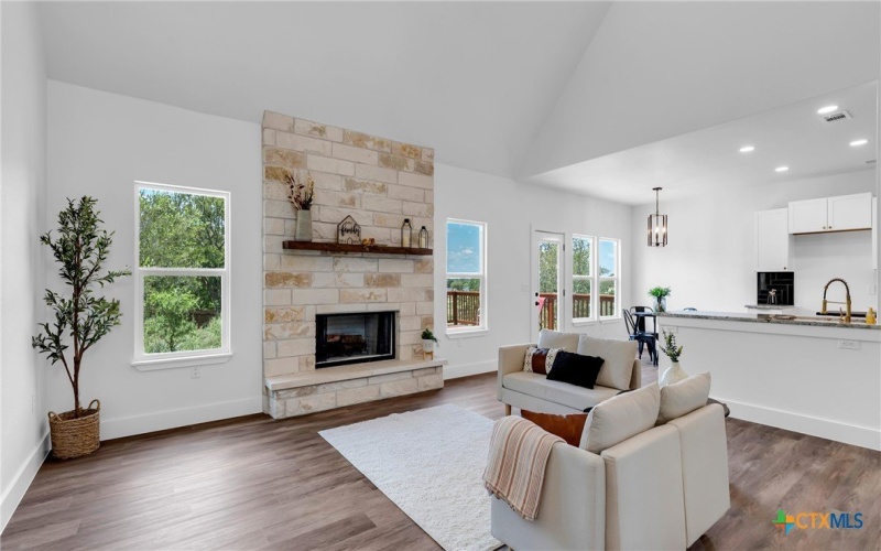 105 Chesterfield Drive, Kingsland, TX 78639, 4 Bedrooms Bedrooms, ,2 BathroomsBathrooms,Residential,For Sale,105 Chesterfield Drive,582704