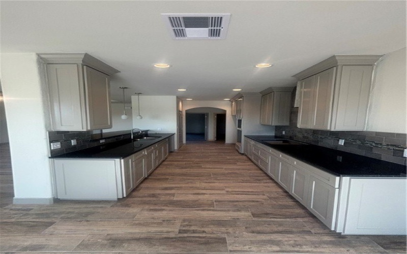 106 Guadalupe Palm Circle, Portland, TX 78374, 4 Habitaciones Habitaciones , ,2 BañosBaños,Residential,En Venta,106 Guadalupe Palm Circle,460773