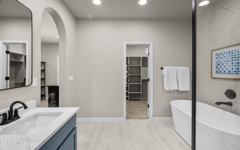 12717 Middlesbrough Avenue, El Paso, TX 79928, 4 Bedrooms Bedrooms, ,3 BathroomsBathrooms,Residential,For Sale,12717 Middlesbrough Avenue,924830