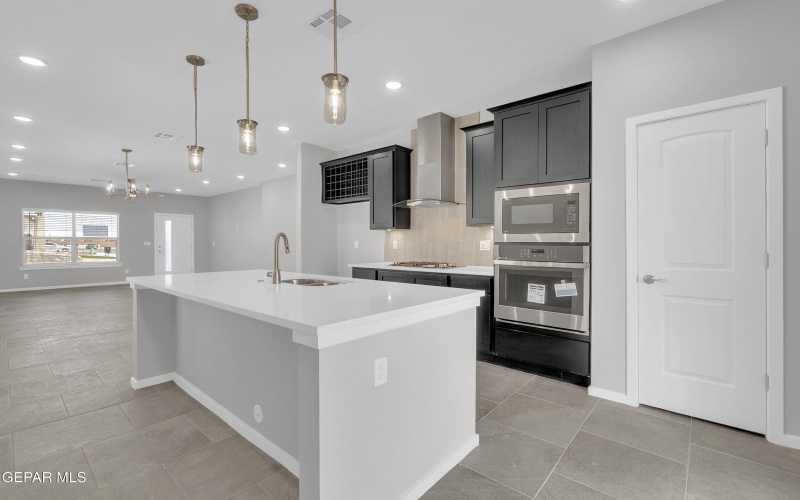 9917 Marisabel Place, El Paso, TX 79927, 3 Bedrooms Bedrooms, ,2 BathroomsBathrooms,Residential,For Sale,9917 Marisabel Place,924844