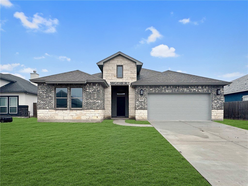 9505 Spanish Oak Drive, Corpus Christi, TX 78410, 3 Bedrooms Bedrooms, ,2 BathroomsBathrooms,Residential,For Sale,9505 Spanish Oak Drive,448688