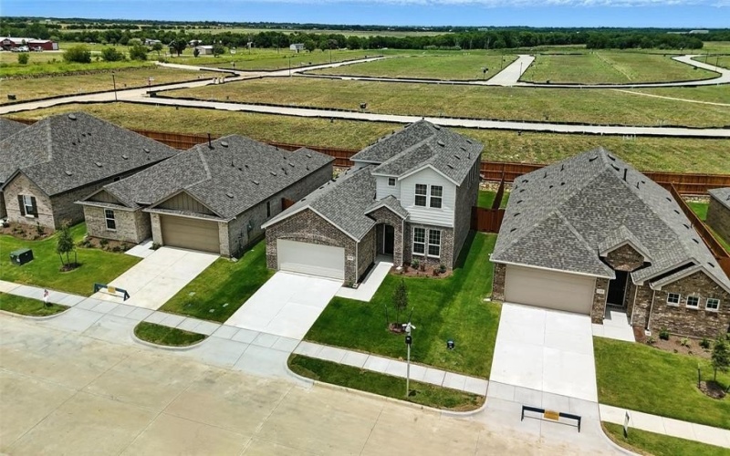 108 John Laurens Drive, Venus, TX 76084, 4 Habitaciones Habitaciones , ,2 BañosBaños,Residential,En Venta,108 John Laurens Drive,20849832