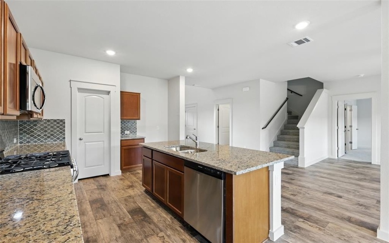 108 John Laurens Drive, Venus, TX 76084, 4 Habitaciones Habitaciones , ,2 BañosBaños,Residential,En Venta,108 John Laurens Drive,20849832