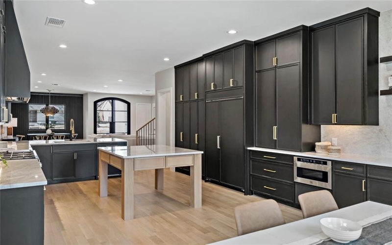 6716 Dalhart Lane, Dallas, TX 75214, 5 Habitaciones Habitaciones , ,5 BañosBaños,Residential,En Venta,6716 Dalhart Lane,20961537