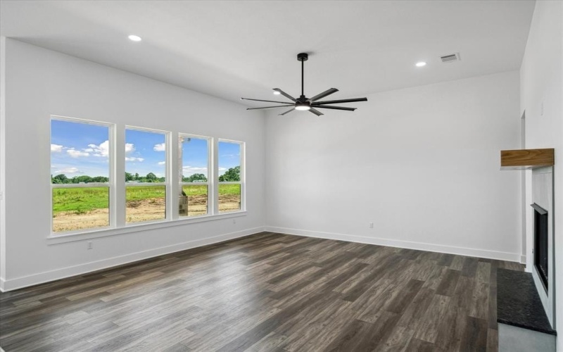 965 VZ County Road 2141, Canton, TX 75103, 3 Habitaciones Habitaciones , ,2 BañosBaños,Residential,En Venta,965 VZ County Road 2141,20966490