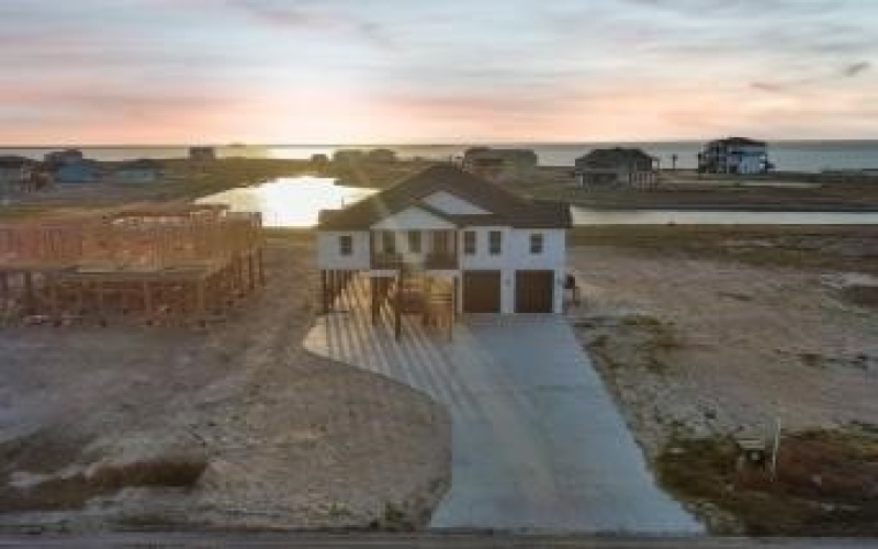 10 Westpointe, Rockport, TX 78382, 4 Bedrooms Bedrooms, ,3 BathroomsBathrooms,Residential,For Sale,10 Westpointe,448790