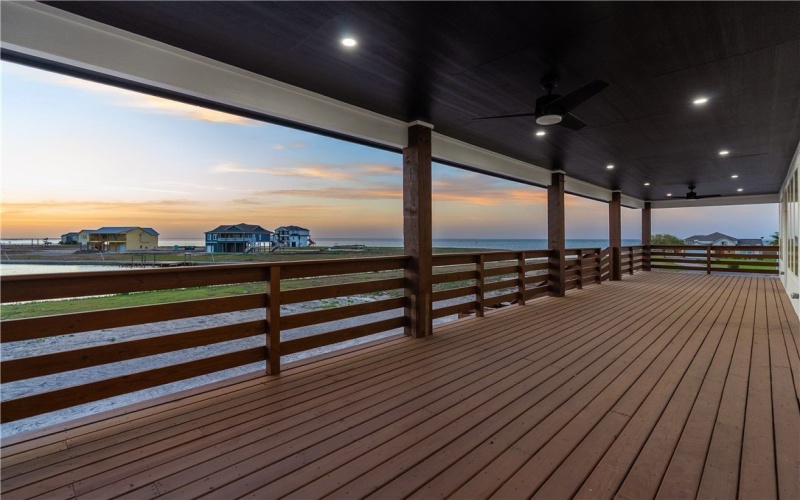 10 Westpointe, Rockport, TX 78382, 4 Bedrooms Bedrooms, ,3 BathroomsBathrooms,Residential,For Sale,10 Westpointe,448790