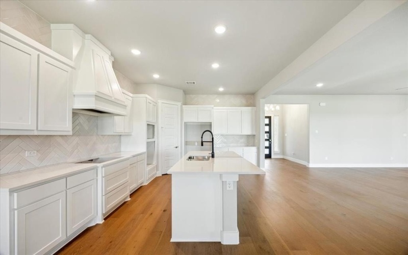 7481 County Road 1230, Godley, TX 76044, 5 Bedrooms Bedrooms, ,3 BathroomsBathrooms,Residential,For Sale,7481 County Road 1230,20972405