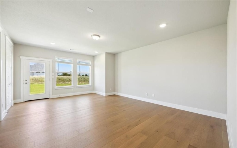 7481 County Road 1230, Godley, TX 76044, 5 Bedrooms Bedrooms, ,3 BathroomsBathrooms,Residential,For Sale,7481 County Road 1230,20972405