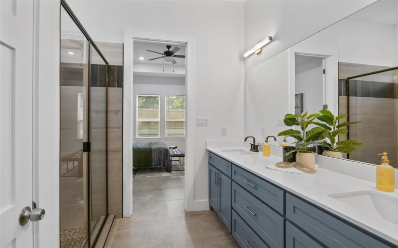 510 Woodrow Avenue, Fort Worth, TX 76105, 4 Bedrooms Bedrooms, ,2 BathroomsBathrooms,Residential,For Sale,510 Woodrow Avenue,20973365