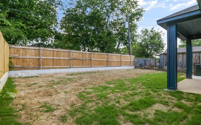 510 Woodrow Avenue, Fort Worth, TX 76105, 4 Bedrooms Bedrooms, ,2 BathroomsBathrooms,Residential,For Sale,510 Woodrow Avenue,20973365