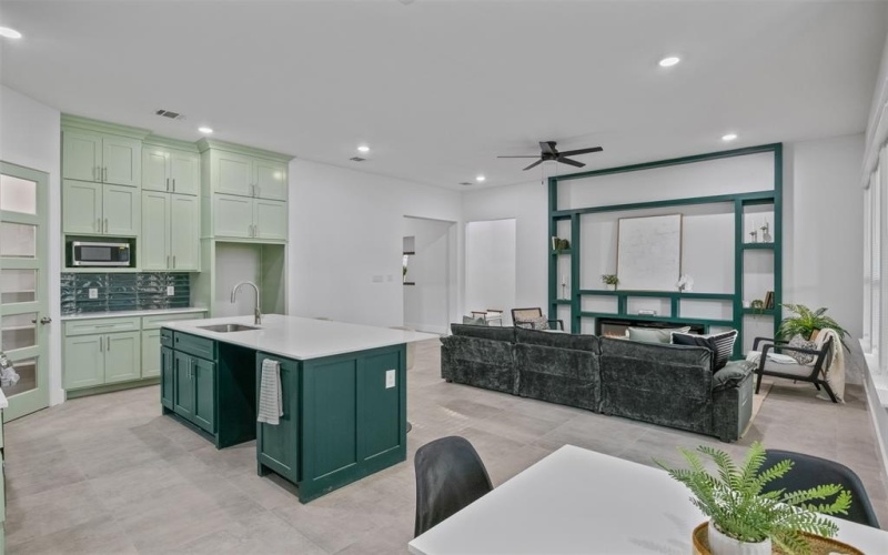510 Woodrow Avenue, Fort Worth, TX 76105, 4 Bedrooms Bedrooms, ,2 BathroomsBathrooms,Residential,For Sale,510 Woodrow Avenue,20973365