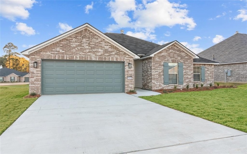 5633 Red Pine Street, Shreveport, LA 71129, 4 Bedrooms Bedrooms, ,2 BathroomsBathrooms,Residential,For Sale,5633 Red Pine Street,20973419