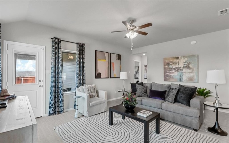 9424 GOLDEN TREE Avenue, Fort Worth, TX 76108, 4 Bedrooms Bedrooms, ,3 BathroomsBathrooms,Residential,For Sale,9424 GOLDEN TREE Avenue,20973474