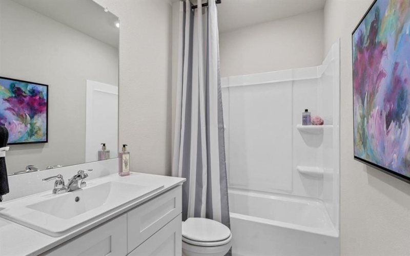 9424 GOLDEN TREE Avenue, Fort Worth, TX 76108, 4 Bedrooms Bedrooms, ,3 BathroomsBathrooms,Residential,For Sale,9424 GOLDEN TREE Avenue,20973474