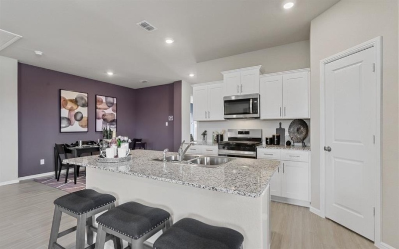 9424 GOLDEN TREE Avenue, Fort Worth, TX 76108, 4 Bedrooms Bedrooms, ,3 BathroomsBathrooms,Residential,For Sale,9424 GOLDEN TREE Avenue,20973474