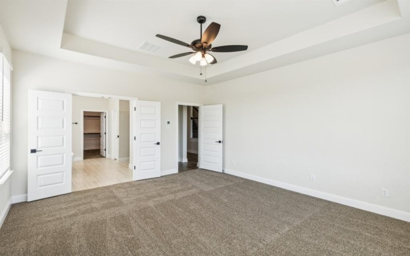 156 Swan Lake Drive, Waxahachie, TX 75165, 4 Habitaciones Habitaciones , ,3 BañosBaños,Residential,En Venta,156 Swan Lake Drive,0,20973496