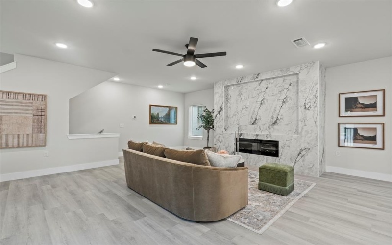 5115 Hohen Avenue, Dallas, TX 75215, 3 Bedrooms Bedrooms, ,3 BathroomsBathrooms,Residential,For Sale,5115 Hohen Avenue,20973516