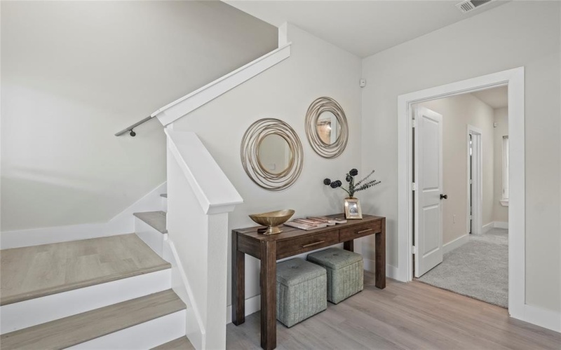 5115 Hohen Avenue, Dallas, TX 75215, 3 Bedrooms Bedrooms, ,3 BathroomsBathrooms,Residential,For Sale,5115 Hohen Avenue,20973516