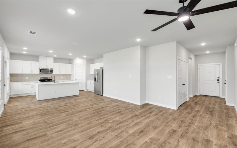 7064-7066 Guilford Court, Midlothian, TX 76065, 8 Bedrooms Bedrooms, ,5 BathroomsBathrooms,Residential Multi Family,For Sale,7064-7066 Guilford Court,20973596