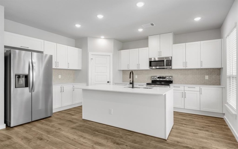 7024-7026 Guilford Court, Midlothian, TX 76065, 8 Bedrooms Bedrooms, ,5 BathroomsBathrooms,Residential Multi Family,For Sale,7024-7026 Guilford Court,20973613