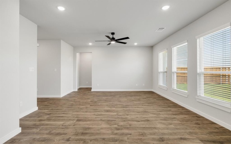 7024-7026 Guilford Court, Midlothian, TX 76065, 8 Bedrooms Bedrooms, ,5 BathroomsBathrooms,Residential Multi Family,For Sale,7024-7026 Guilford Court,20973613