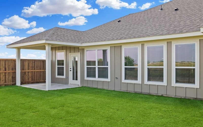 7024-7026 Guilford Court, Midlothian, TX 76065, 8 Bedrooms Bedrooms, ,5 BathroomsBathrooms,Residential Multi Family,For Sale,7024-7026 Guilford Court,20973613