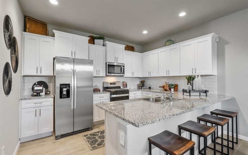 6628 WINDFALL Drive, Fort Worth, TX 76135, 4 Bedrooms Bedrooms, ,3 BathroomsBathrooms,Residential,For Sale,6628 WINDFALL Drive,0,20973617