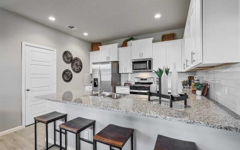 6628 WINDFALL Drive, Fort Worth, TX 76135, 4 Bedrooms Bedrooms, ,3 BathroomsBathrooms,Residential,For Sale,6628 WINDFALL Drive,0,20973617