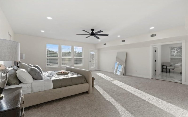 4128 Pluto Street, Dallas, TX 75212, 3 Habitaciones Habitaciones , ,3 BañosBaños,Residential,En Venta,4128 Pluto Street,20974276