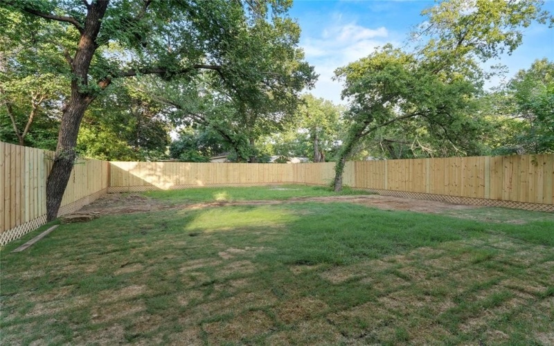 4128 Pluto Street, Dallas, TX 75212, 3 Habitaciones Habitaciones , ,3 BañosBaños,Residential,En Venta,4128 Pluto Street,20974276