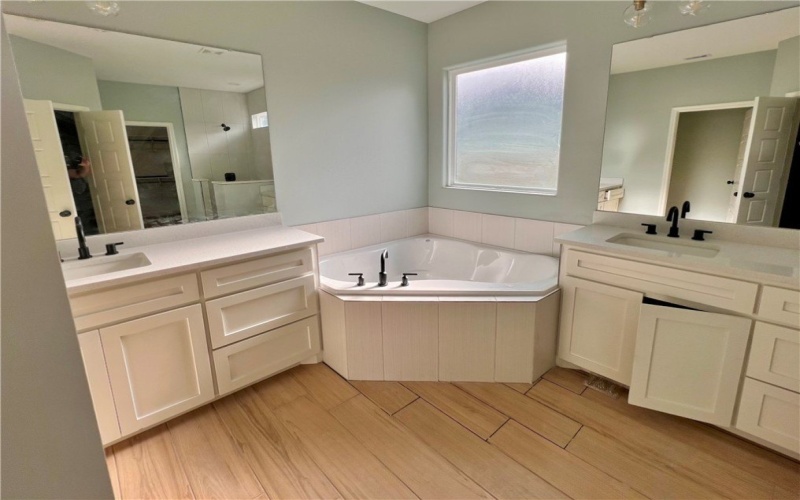 10773 Westview Drive, Corpus Christi, TX 78410, 4 Bedrooms Bedrooms, ,2 BathroomsBathrooms,Residential,For Sale,10773 Westview Drive,449252