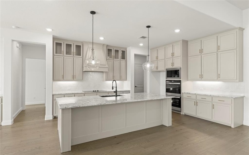 150 Waterview, Gunter, TX 75058, 4 Bedrooms Bedrooms, ,3 BathroomsBathrooms,Residential,For Sale,150 Waterview,20974315