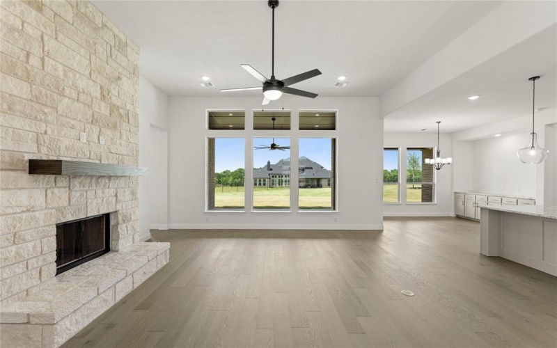 150 Waterview, Gunter, TX 75058, 4 Bedrooms Bedrooms, ,3 BathroomsBathrooms,Residential,For Sale,150 Waterview,20974315