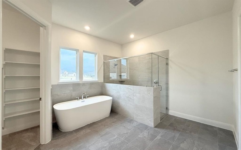 4009 Tamarack Lane, Royse City, TX 75189, 4 Bedrooms Bedrooms, ,3 BathroomsBathrooms,Residential,For Sale,4009 Tamarack Lane,0,20974323