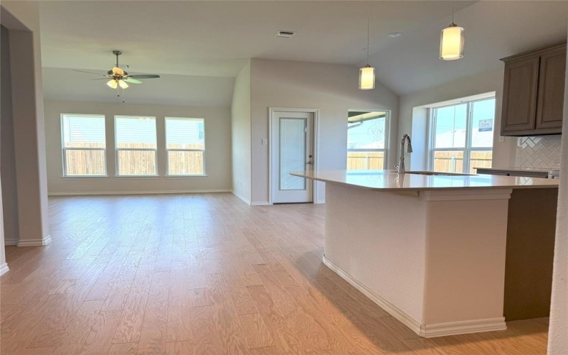 4600 Lyre Leaf Drive, Fort Worth, TX 76036, 3 Habitaciones Habitaciones , ,2 BañosBaños,Residential,En Venta,4600 Lyre Leaf Drive,20974385