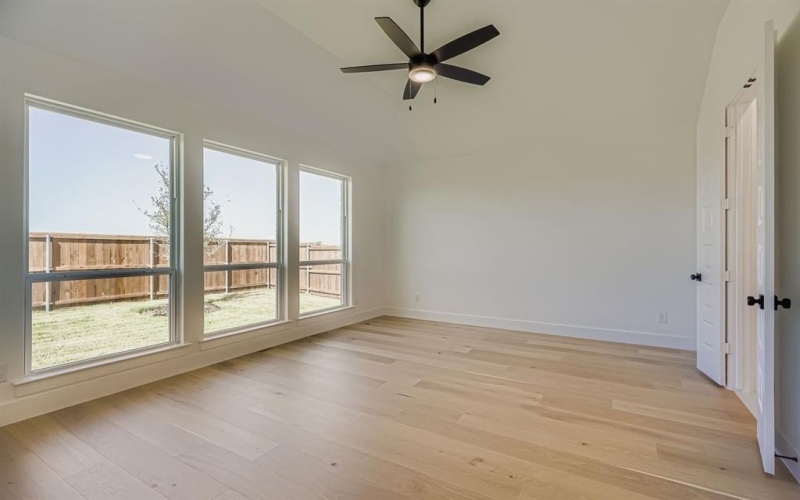 2109 Ten Mile Creek Court, Celina, TX 75009, 4 Habitaciones Habitaciones , ,5 BañosBaños,Residential,En Venta,2109 Ten Mile Creek Court,0,20974404