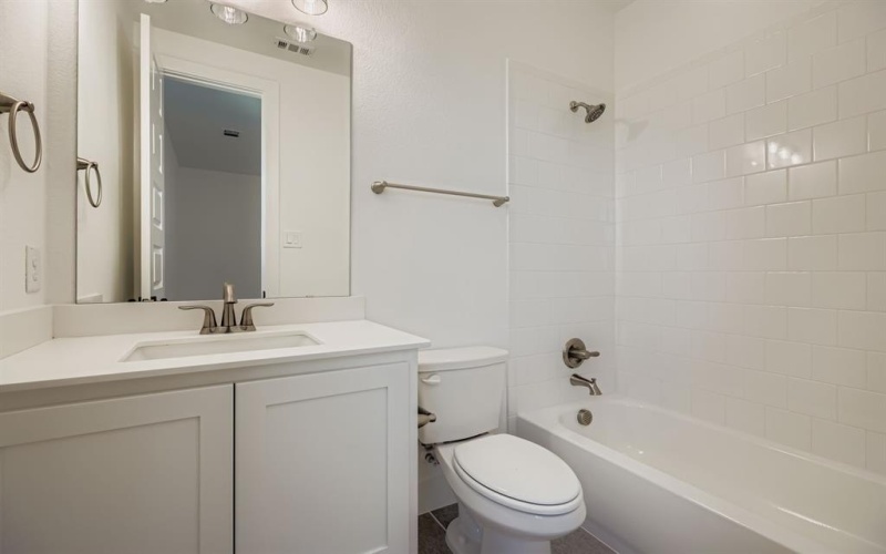 2109 Ten Mile Creek Court, Celina, TX 75009, 4 Habitaciones Habitaciones , ,5 BañosBaños,Residential,En Venta,2109 Ten Mile Creek Court,0,20974404