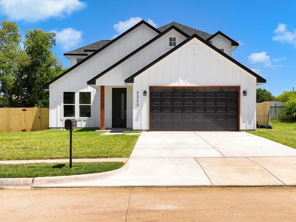 5223 Willie Street, Fort Worth, TX 76105, 4 Bedrooms Bedrooms, ,3 BathroomsBathrooms,Residential,For Sale,5223 Willie Street,20974490