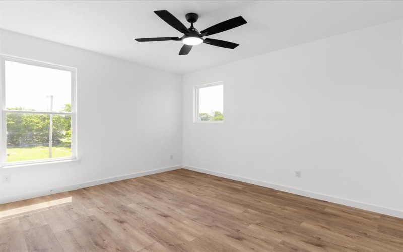 5223 Willie Street, Fort Worth, TX 76105, 4 Bedrooms Bedrooms, ,3 BathroomsBathrooms,Residential,For Sale,5223 Willie Street,20974490