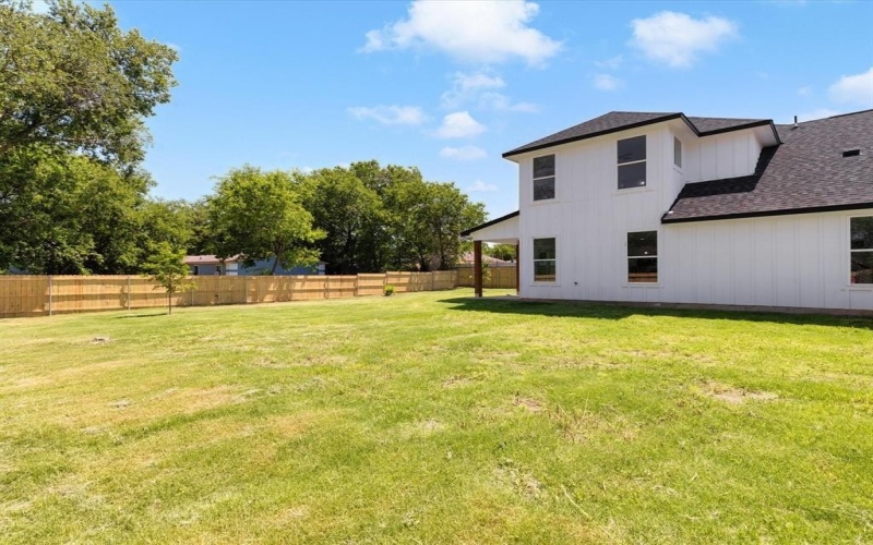 5223 Willie Street, Fort Worth, TX 76105, 4 Bedrooms Bedrooms, ,3 BathroomsBathrooms,Residential,For Sale,5223 Willie Street,20974490