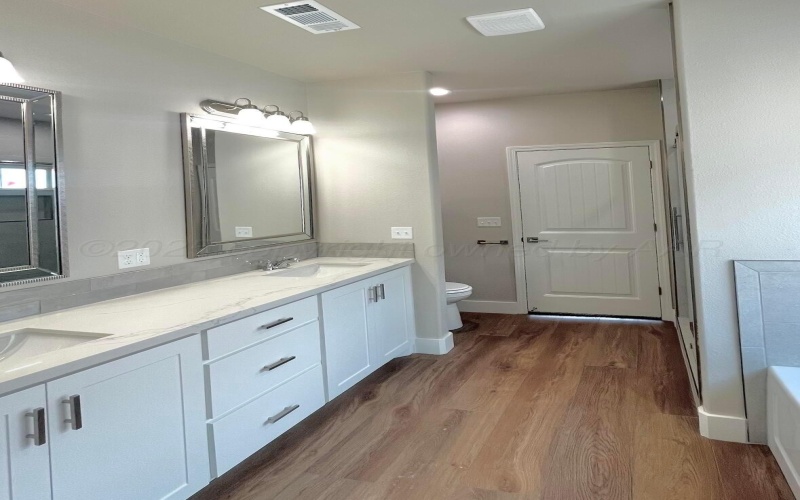 1607 Fox Terrier Avenue, Amarillo, TX 79108, 3 Habitaciones Habitaciones , ,2 BañosBaños,Residential,En Venta,1607 Fox Terrier Avenue,0,25-5503