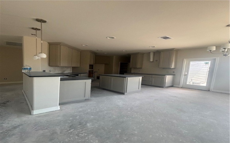114 Guadalupe Palm Circle, Portland, TX 78374, 4 Habitaciones Habitaciones , ,2 BañosBaños,Residential,En Venta,114 Guadalupe Palm Circle,460825