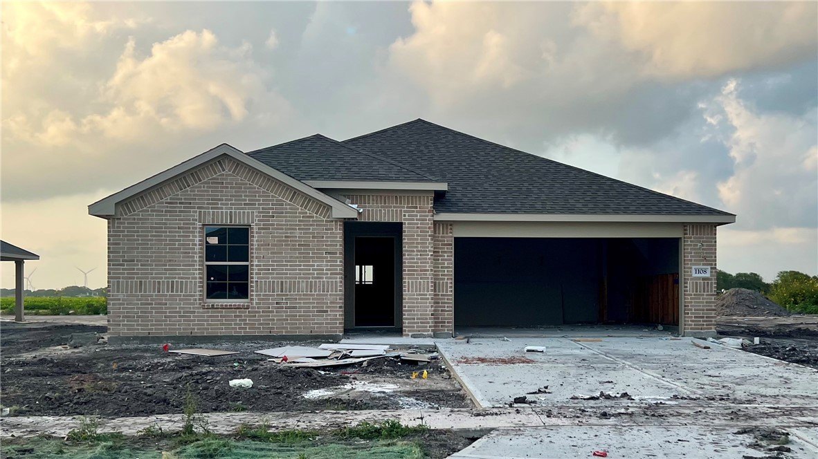 1108 Zeus Drive, Portland, TX 78374, 4 Habitaciones Habitaciones , ,3 BañosBaños,Residential,En Venta,1108 Zeus Drive,460848