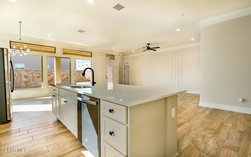 12913 SHAWBURY Drive, El Paso, TX 79928, 4 Habitaciones Habitaciones , ,2 BañosBaños,Residential,En Venta,12913 SHAWBURY Drive,924881